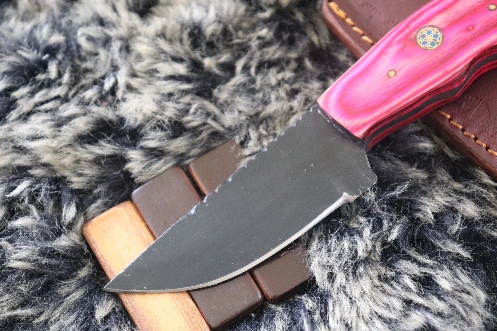 MKS DAMASCUS HANDMADE D2 TOOL STEEL BLACK POWDER COATED KNIFE HARDWOOD HANDLE