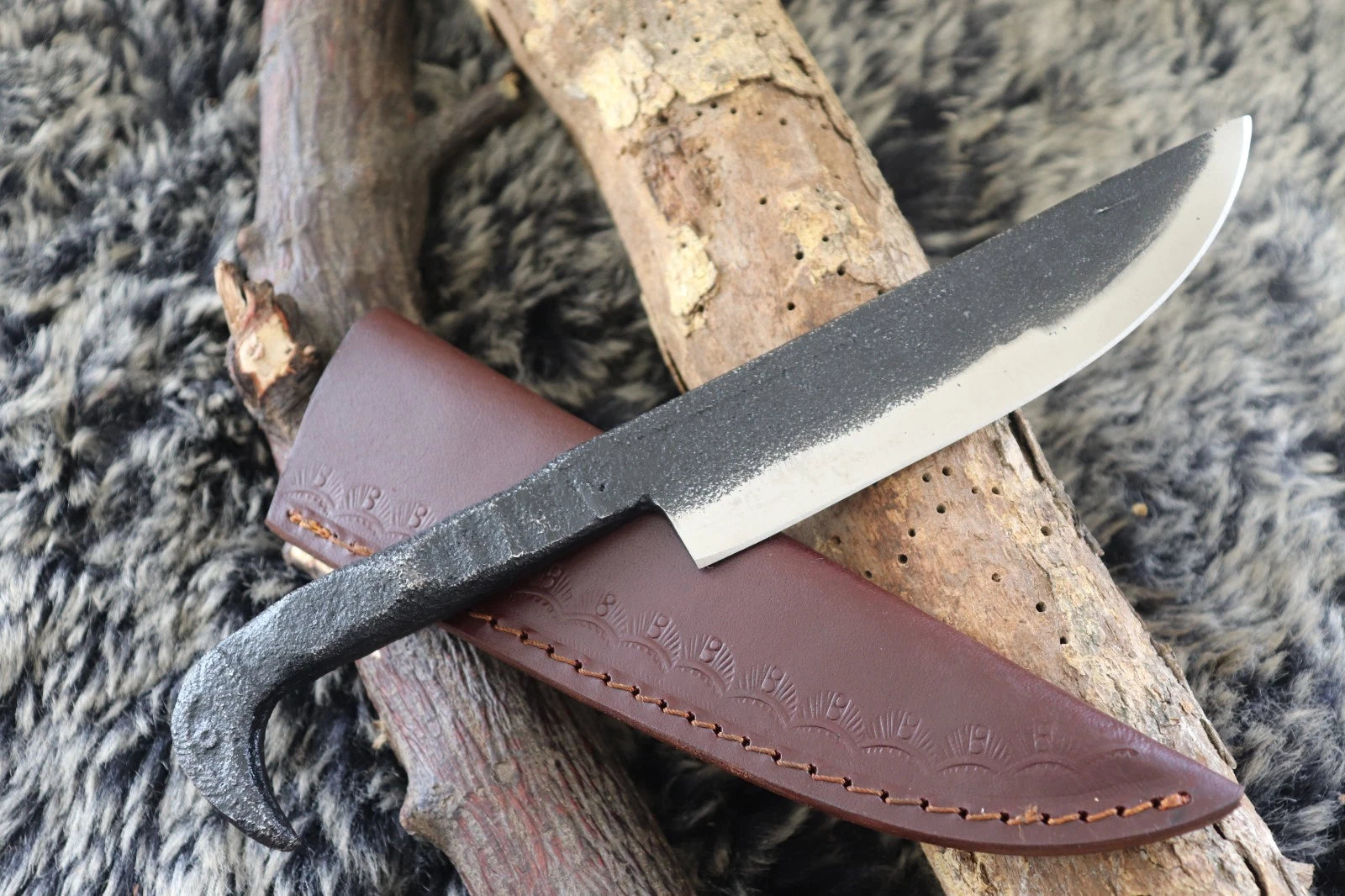 MKS HANDMADE DAMASCUS ART HUNTING D2 TOOL STEEL SKINNER KNIFE BLANK BLADE HANDLE