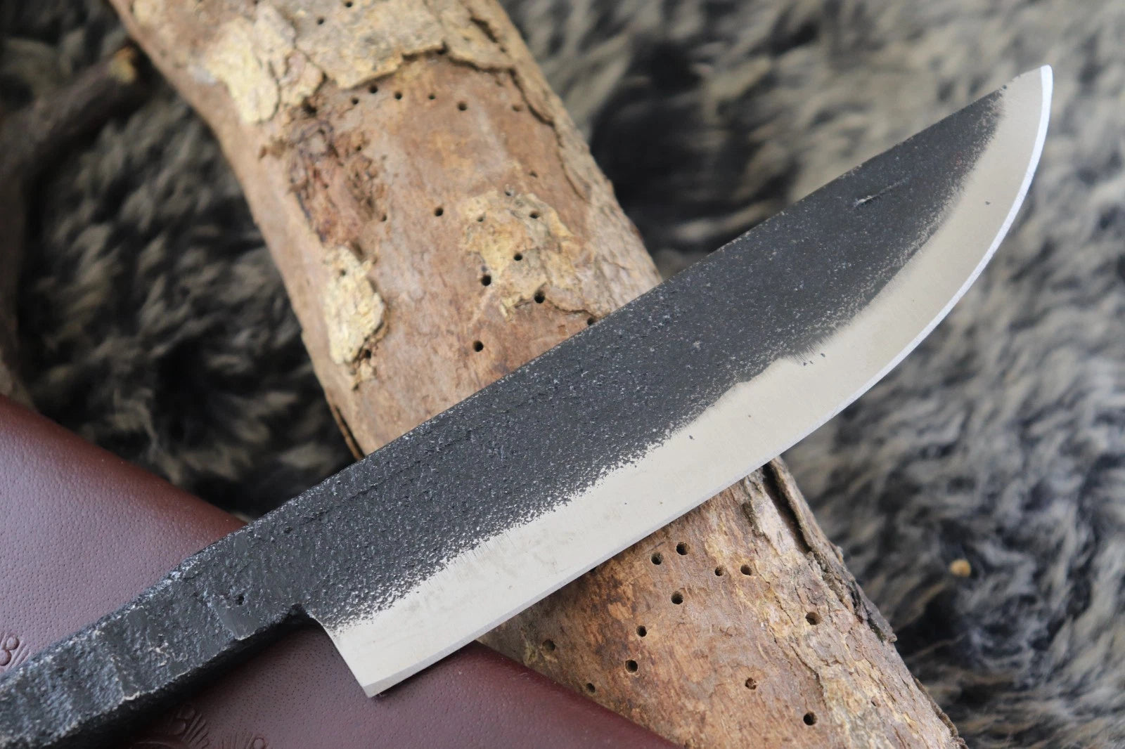 MKS HANDMADE DAMASCUS ART HUNTING D2 TOOL STEEL SKINNER KNIFE BLANK BLADE HANDLE
