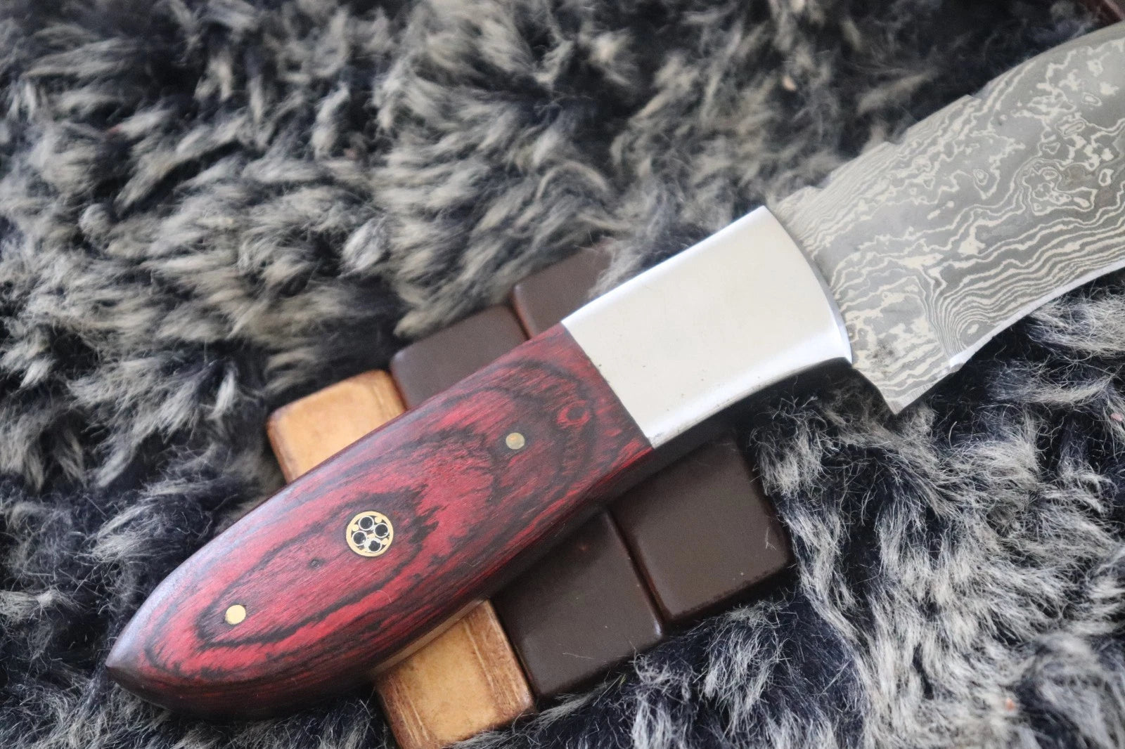 MKS HANDMADE DAMASCUS ART HUNTING CLIP-POINT BOWIE KNIFE WITH HARD WOOD HANDLE