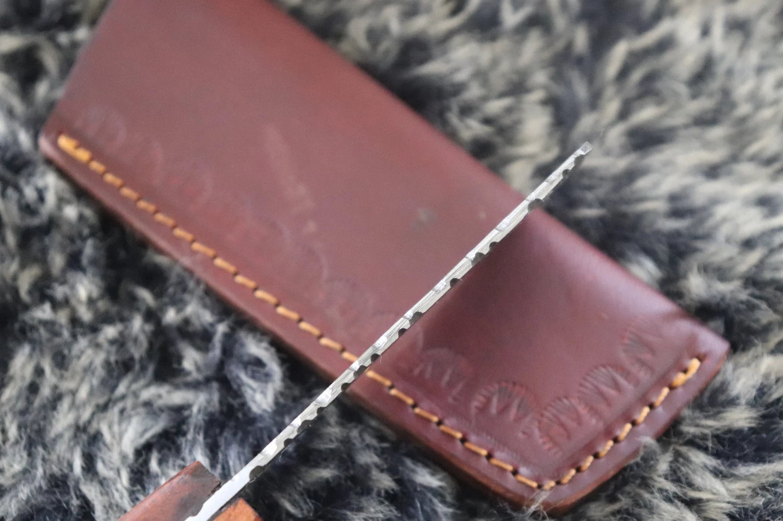 MKS HANDMADE DAMASCUS ART HUNTING WHARNCLIFFE KNIFE WITH WALNUT WOOD HANDLE