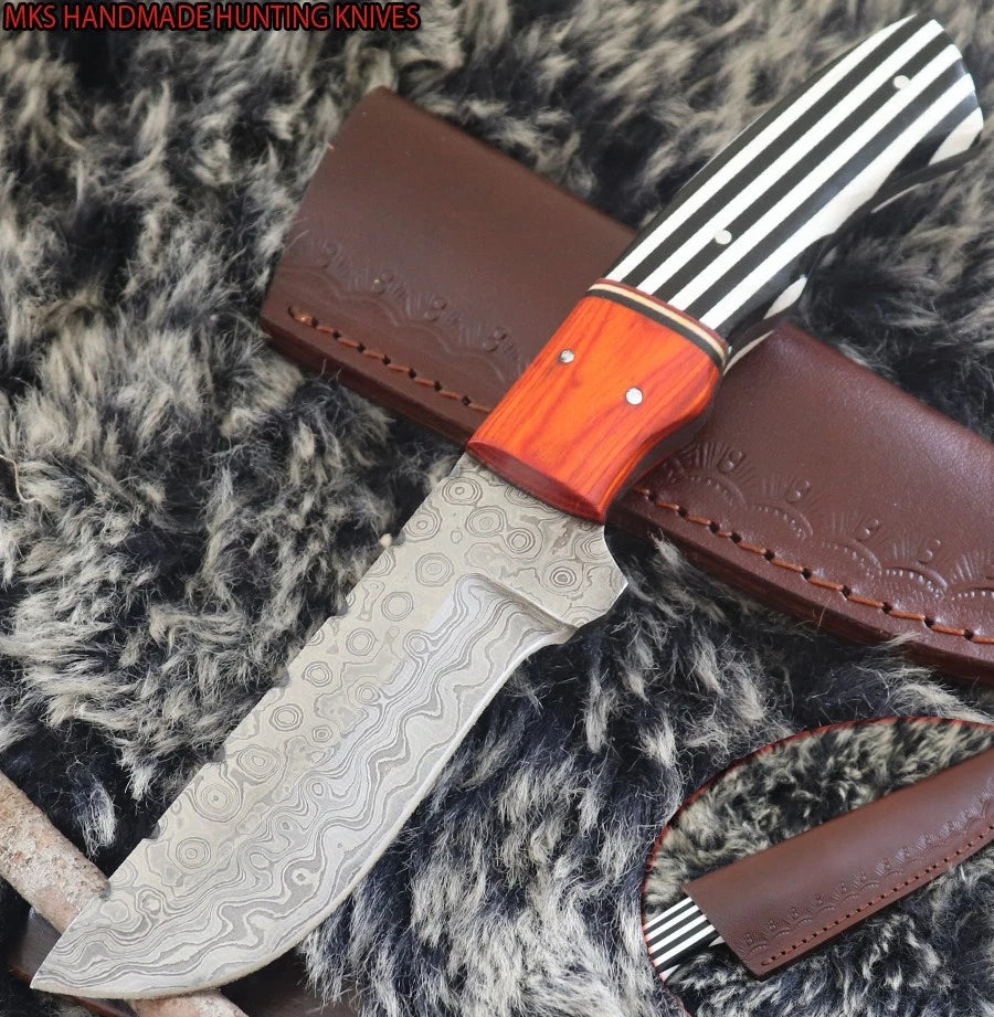 MKS HANDMADE DAMASCUS ART HUNTING CLIP-POINT KNIFE WITH HARD WOOD HANDLE