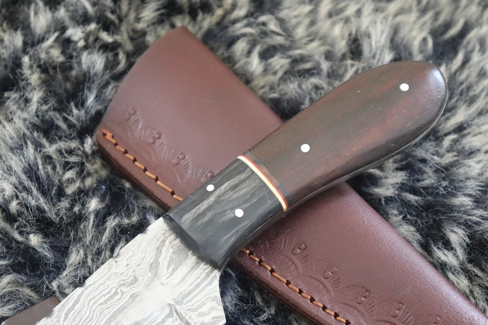 MKS HANDMADE DAMASCUS ART HUNTING SKINNER KNIFE WITH WALNUT WOOD HANDLE