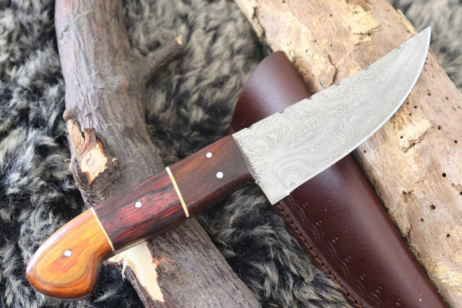 MKS HANDMADE DAMASCUS ART HUNTING CLIP-POINT KNIFE WITH HARD WOOD HANDLE