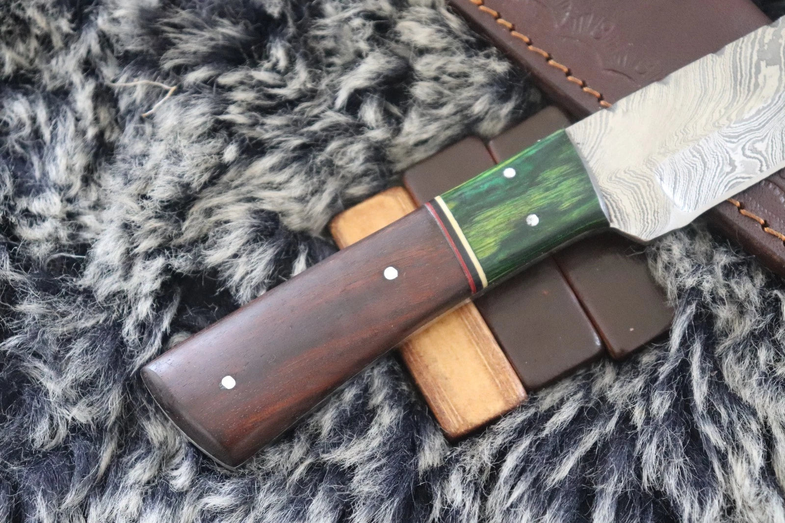MKS HANDMADE DAMASCUS ART HUNTING DROP POINT KNIFE WITH WALNUT WOOD HANDLE