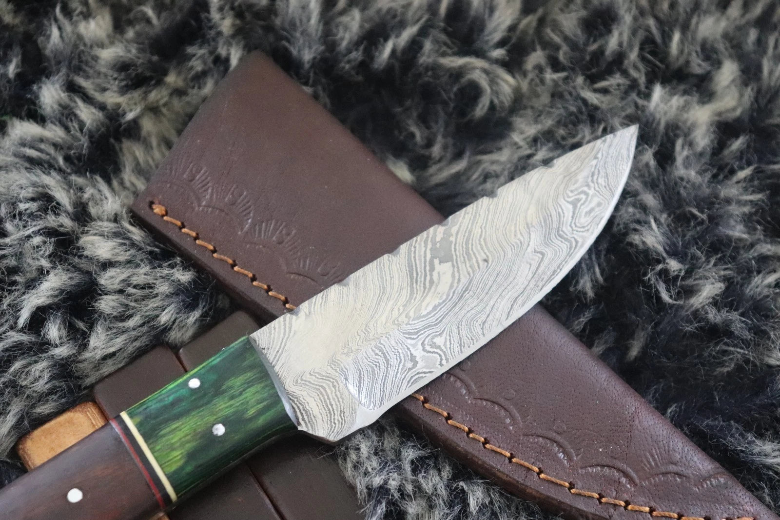 MKS HANDMADE DAMASCUS ART HUNTING DROP POINT KNIFE WITH WALNUT WOOD HANDLE